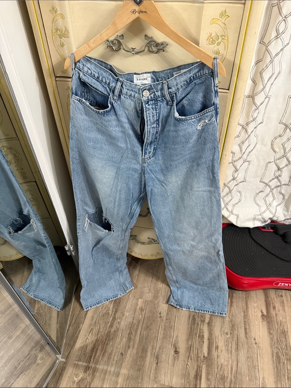 Frame Denim Men’s Light Blue Relaxed Straight Jeans with Distressing